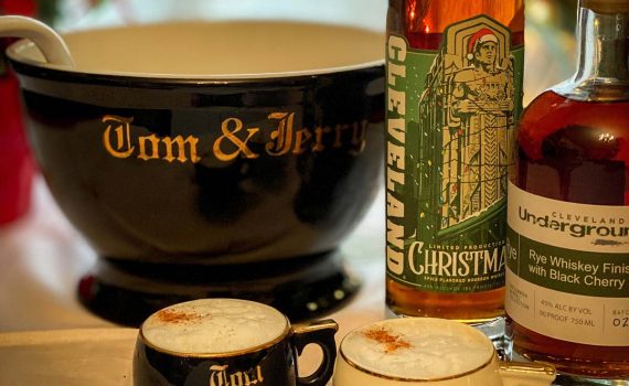 Classy Christmas Tom & Jerry