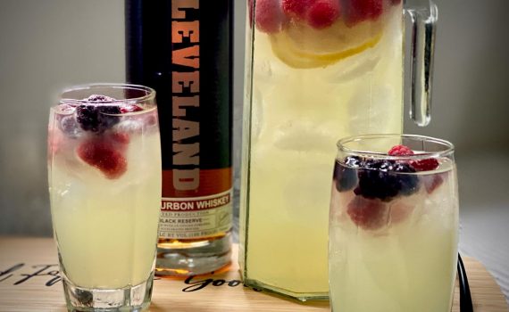 Berry Bourbon Lemonade