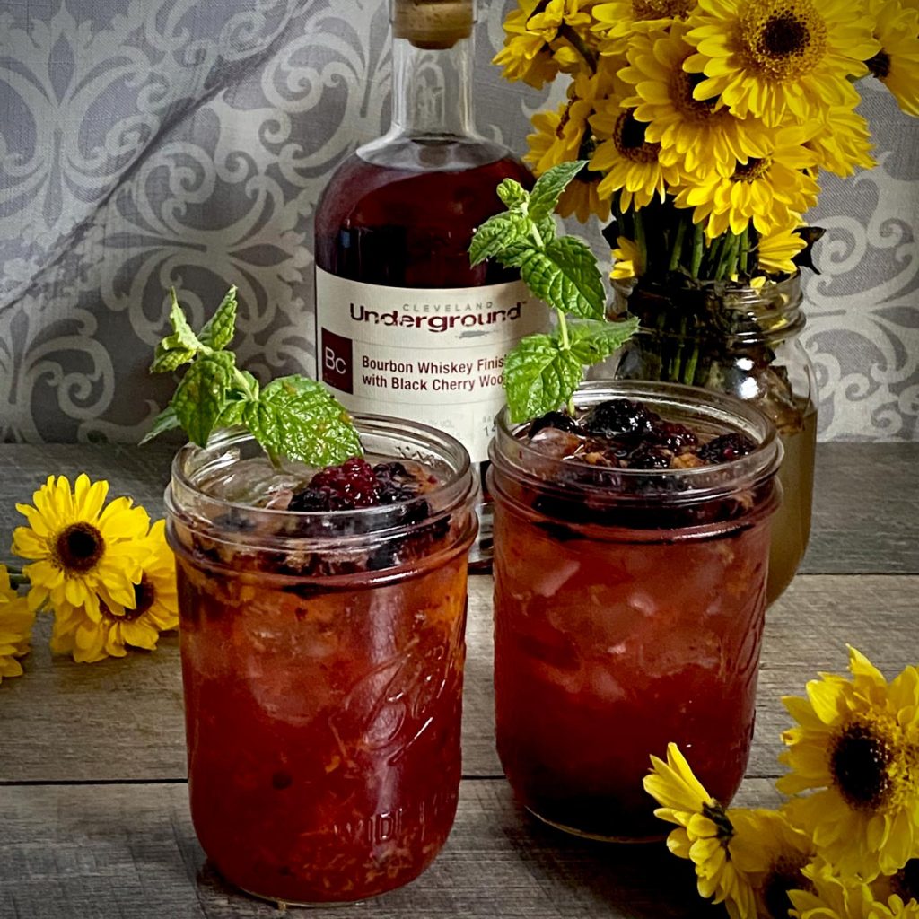 Blackberry Peach Bourbon Smash